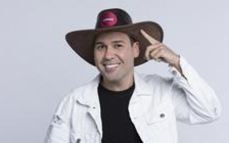 Qual é a melhor imitação de Viny Vieira em A Fazenda 11?