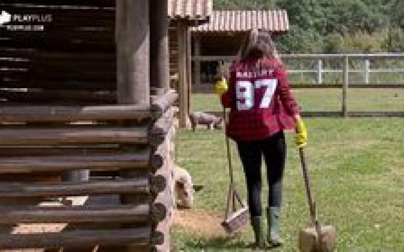 Relembre 4 momentos de Hari com os porquinhos de A Fazenda 11