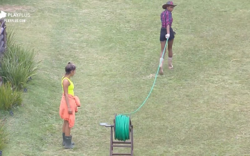 Sabrina critica Lucas: 