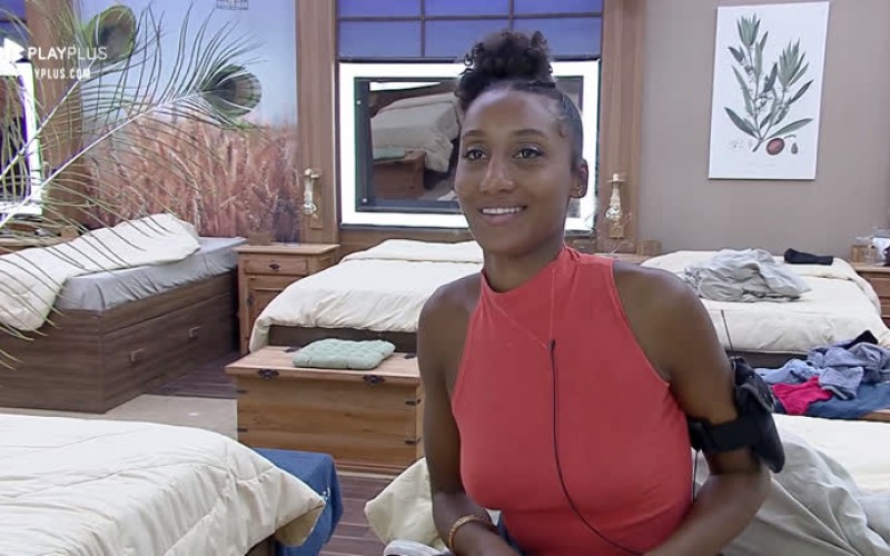 Sabrina e Hari falam do orgulho das mães após receberem cartas