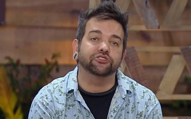 Sander Mecca é eliminado na 7ª roça de A Fazenda 15 com 6,32% dos votos