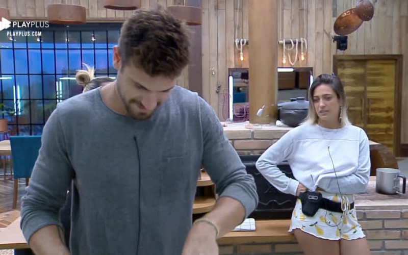 Tati compara Guilherme a Rodrigo Hilbert e leva invertida de peão