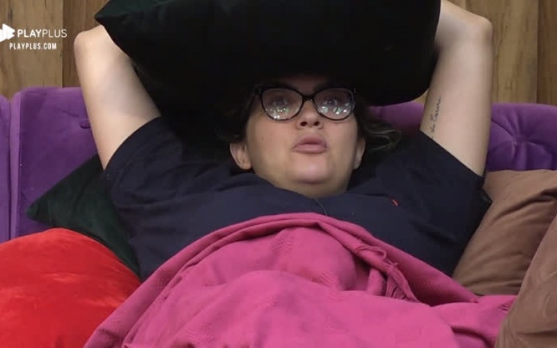 Thayse Teixeira provoca que 