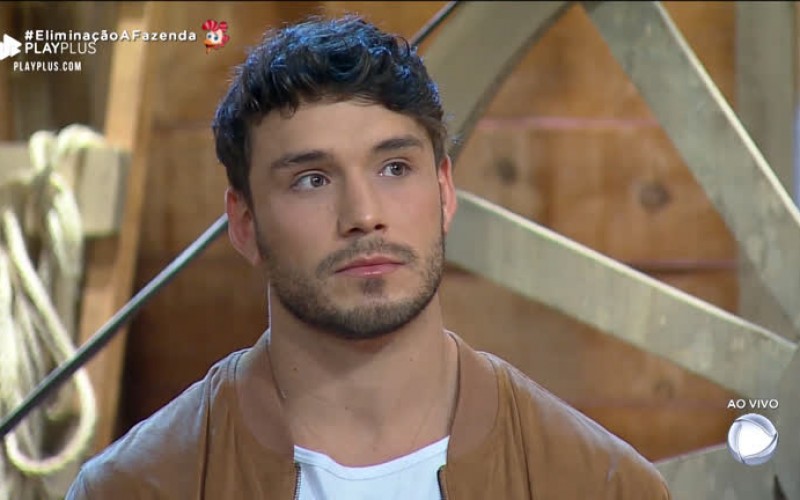 Veja a reação de Lucas ao saber que permanece em ‘A Fazenda’