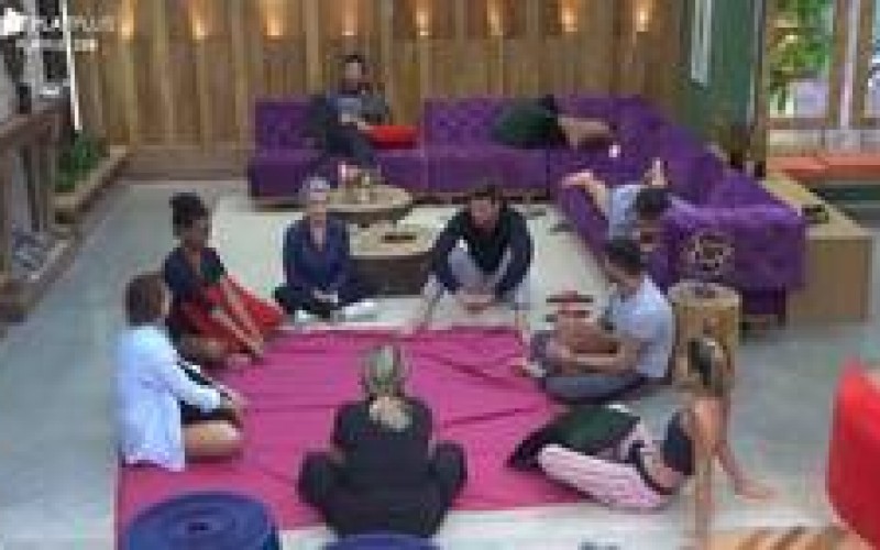 Veja quais brincadeiras já divertiram os peões em A Fazenda