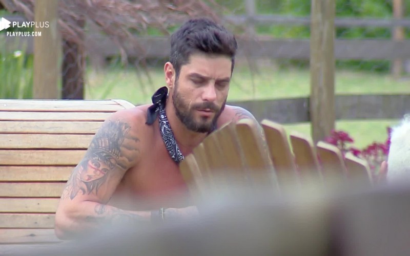 Viny Vieira e Diego Grossi conversam sobre votação e provas