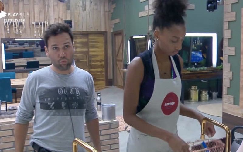 Viny Vieira se recusa a falar idade: 