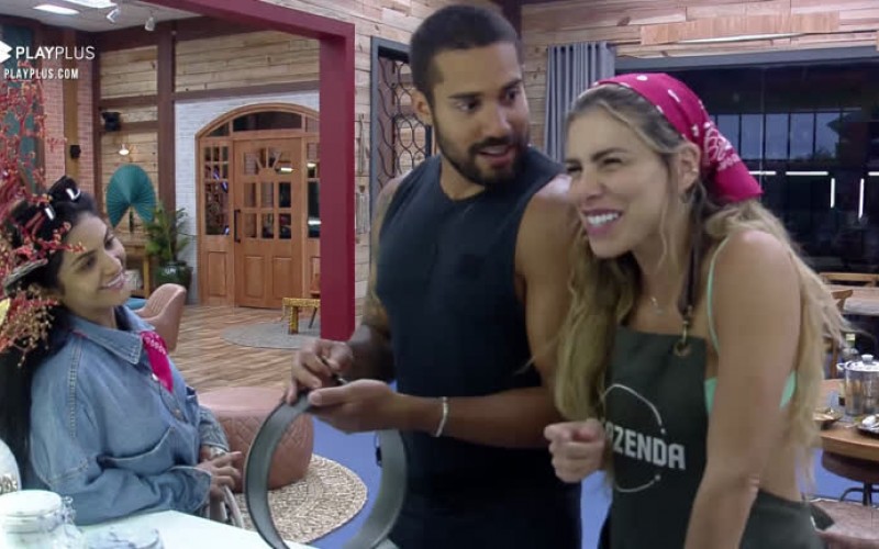 Erika e Bil fazem bolo de fubá - A Fazenda 13