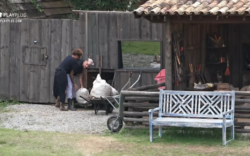 Lidi acorda de bom humor - A Fazenda 12
