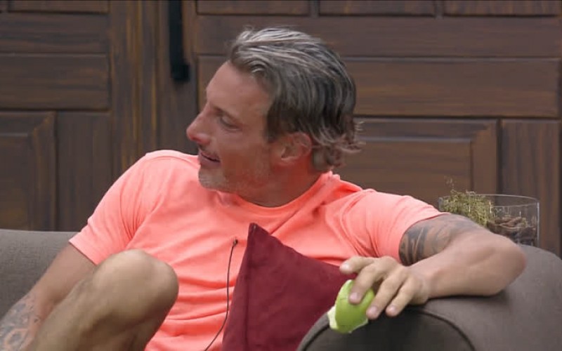 Peões conversam sobre sono desregulado