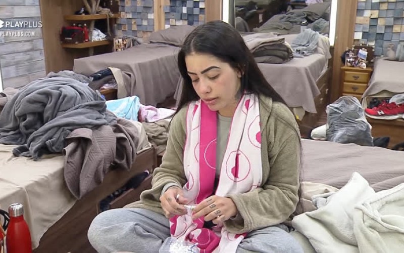 "Saudade do Dinho", desabafa MC Mirella