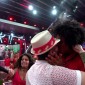 Breno e Marcelo se beijam durante Festa no BBB 26