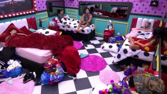 Brothers se reúnem no Quarto Anos 50 e definem voto para a formação do próximo Paredão do BBB 25