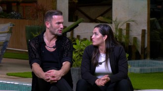 Daniele Hypolito alerta Diego sobre Aline: 'Ela falou alguma coisa com eles'