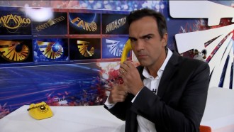 Tadeu Schmidt é o novo apresentador do BBB e o público já 'escalou' os primeiros 'brothers'