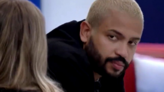 BBB21: Vixe! Projota 'descobre' paredão falso após movimentação estranha da produção: 'A gente ouviu'