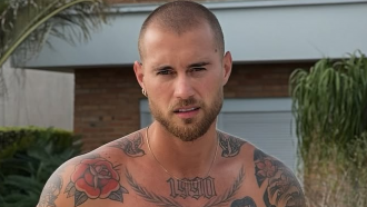 Yuri Bonotto usa ‘hino’ do G4 em A Fazenda para brindar as férias