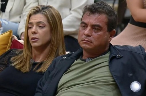 Enquete Power Couple tem virada chocante a poucas horas da grande final.