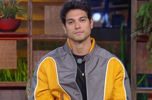 Quem saiu de A Fazenda 17 hoje (30/10)? Peão é eliminado em disputa acirrada e fica chocado