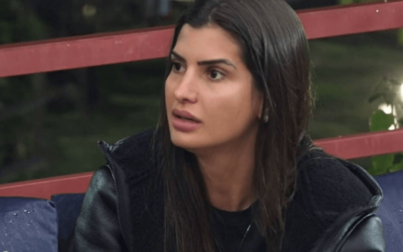 Marina lamenta traição de Rico em A Fazenda 13: