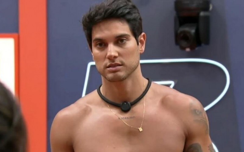 Na roça em A Fazenda 17, Will se revolta, arma barraco e chama Shia de