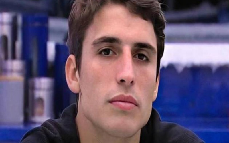 BBB20 - Felipe Prior tem fotos exageradamente editadas por fãs e vira piada nas redes sociais