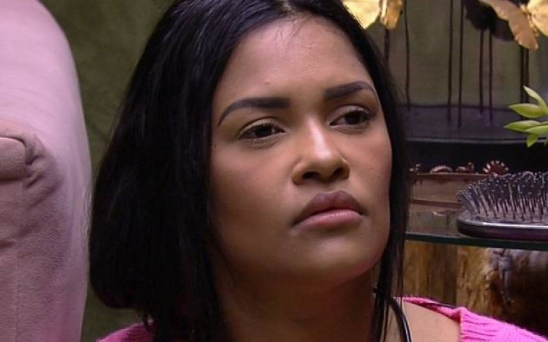 BBB20 - Incomodada, Flayslane se irrita com atitude tomada por Thelma