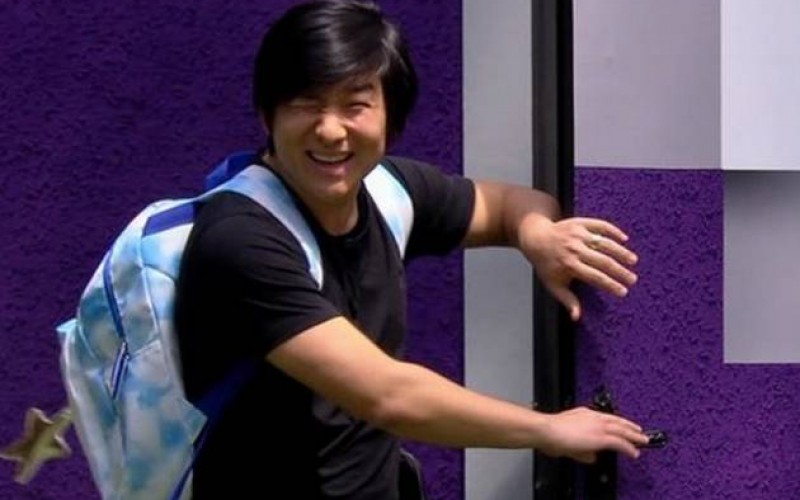 BBB20 - Pyong Lee avalia rivalidade entre grupos e dispara: “Já começou separado”