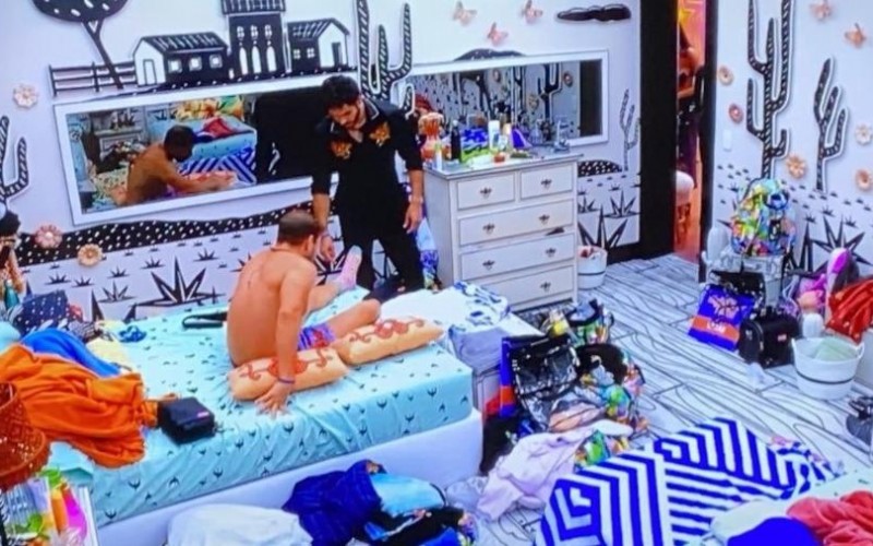 Caio se recupera após levar tombo na festa do