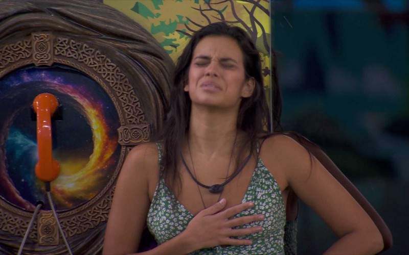Alane atendeu ao Big Fone no BBB 24 e internet foi à loucura; veja os melhores memes do momento