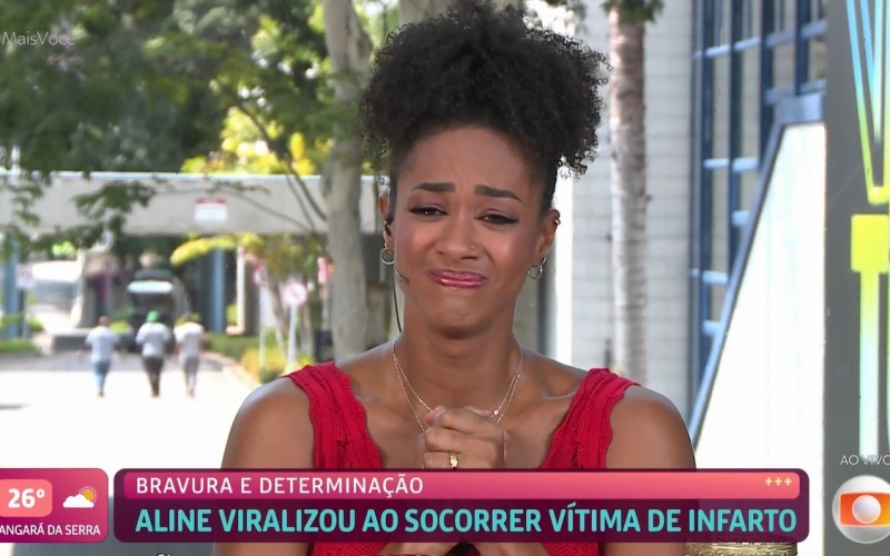 Aline se emociona ao rever vídeo que viralizou após socorrer vítima de infarto