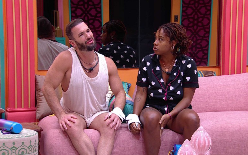 Amarrado a Thamiris após dinâmica do BBB 25, Diego Hypolito lamenta: