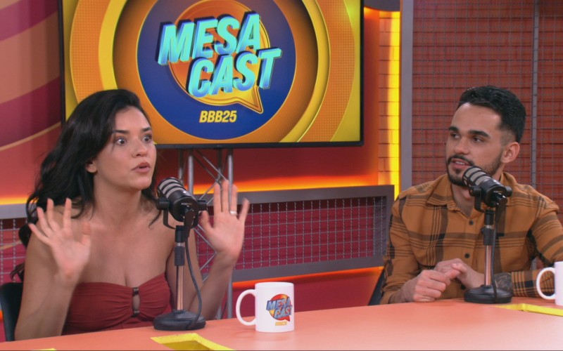 Amiga de Vitória Strada, Talita Younan diz que atriz mudou após saída de Camilla e Thamiris: