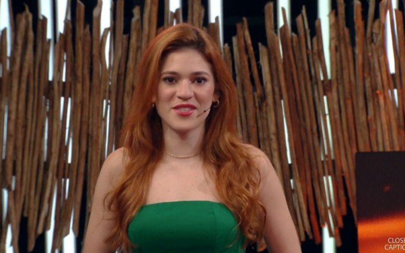 Ana Clara recebe Adriano e Kamyla no