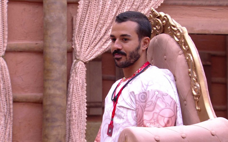 Após duas horas, Mateus é liberado do Confessionário e descobre reação da casa às suas respostas