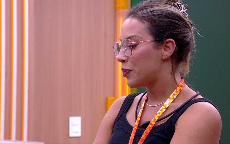 Após Maike voltar do Paredão, Eva e Renata falam sobre brother: