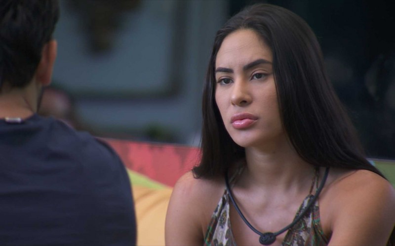 Após retrucar brother, Isabelle conversa com Matteus no BBB 24 e diz: