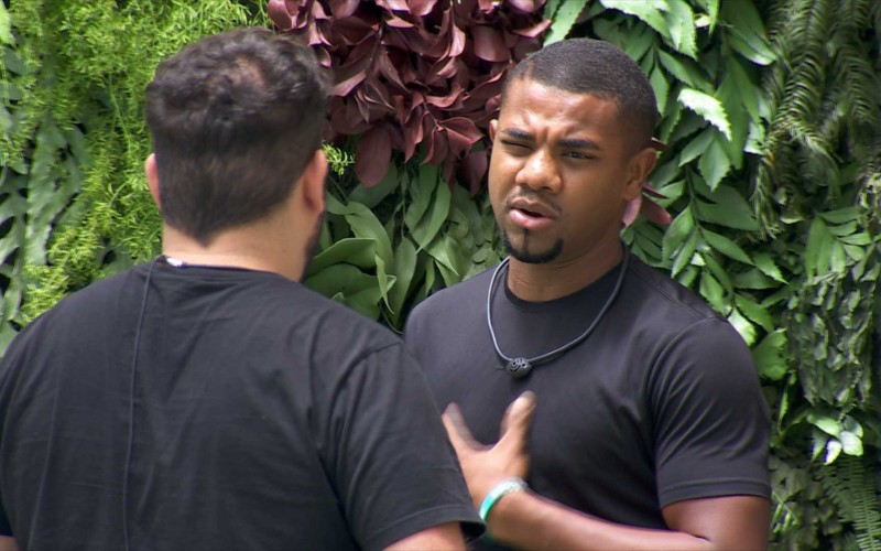 Após ser chamado de