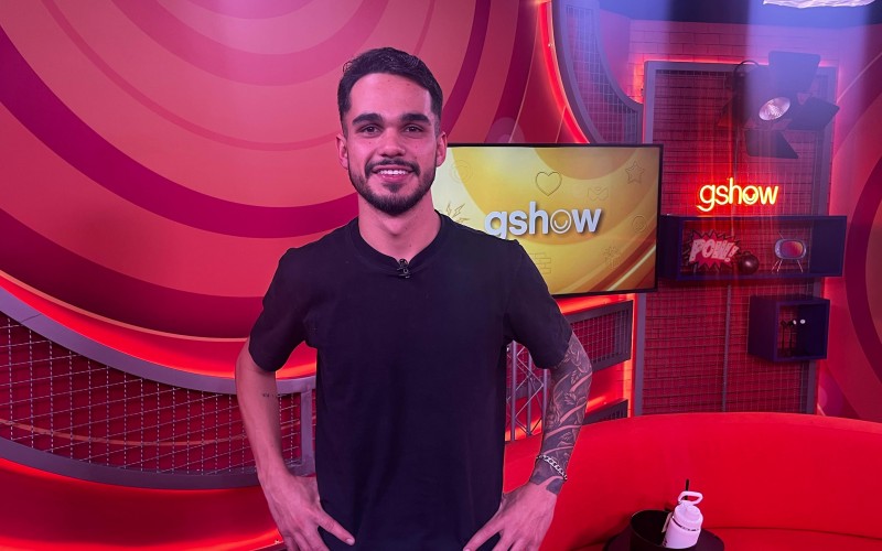 Arrependimento com Aline, beijo em Thamiris e descoberta sobre irmão: veja as reações de João Gabriel no Bate-Papo BBB