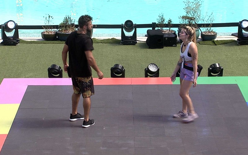 Arthur promete Vip para Viih Tube, caso ganhe LÃder: