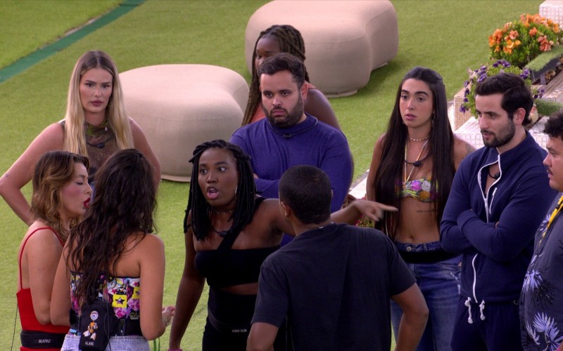 Barraco entre Leidy Elin, Davi e Yasmin no BBB 24 começou por fofoca sobre voto; entenda!