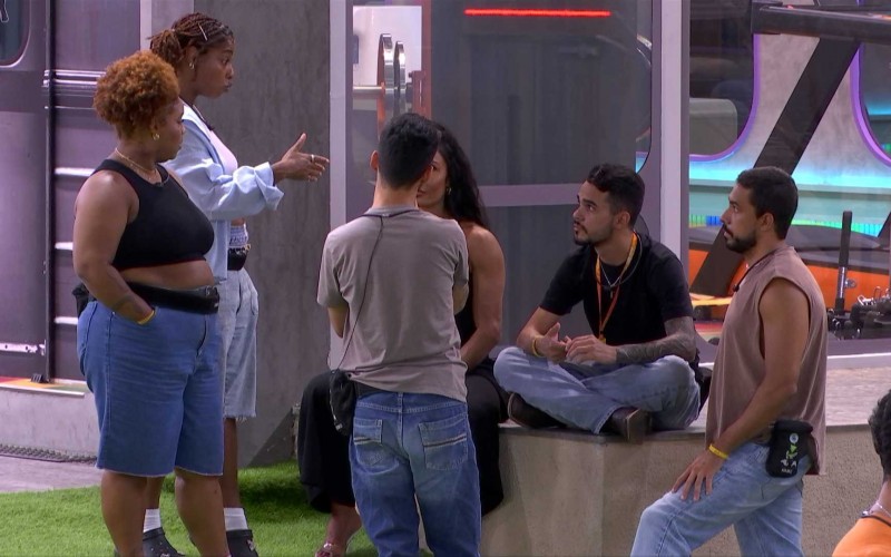 Brothers falam de Aline e Diogo Almeida, e Maike diz:
