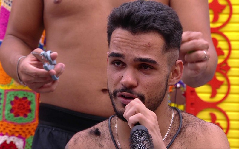 Brothers renovam visual e aproveitam para soltar a voz ao som de sertanejo