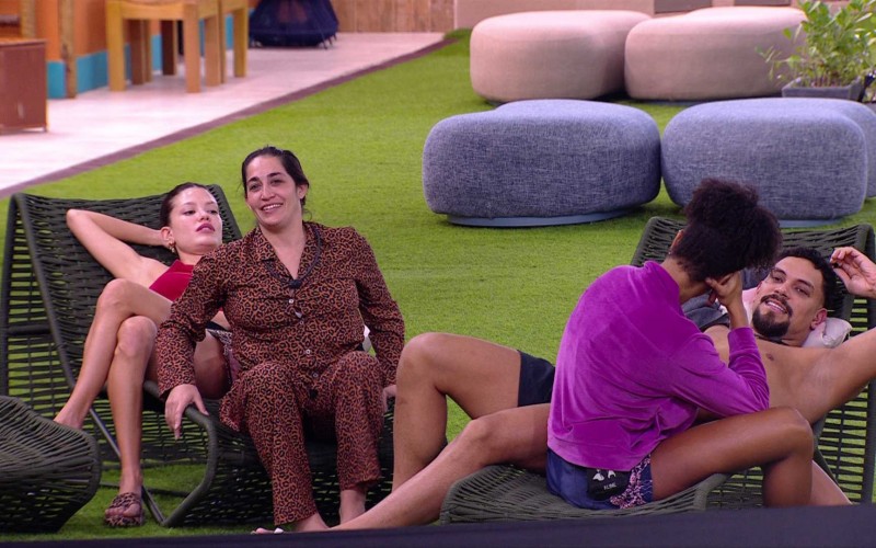 Brothers se divertem ao especular poderes de Vinícius e Delma na formação de Paredão