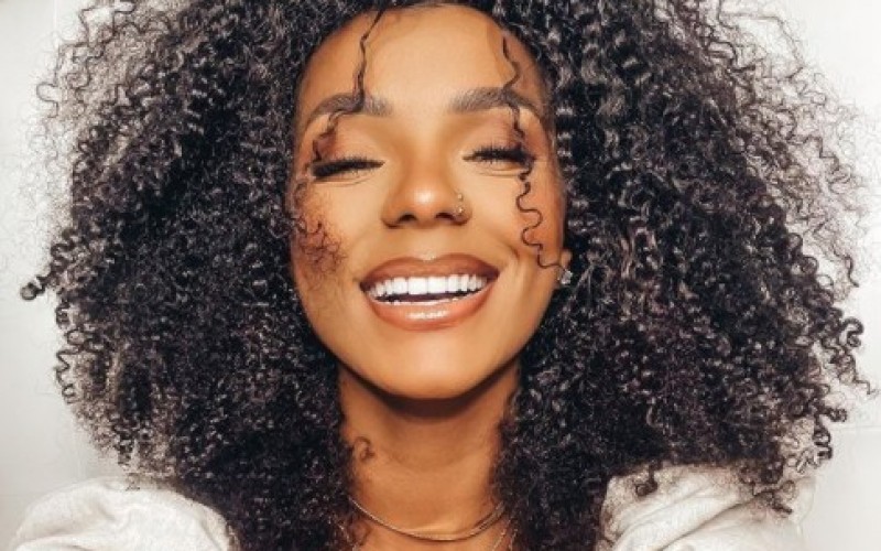 Brunna Gonçalves, do BBB22, já morou em um trem, criou perfil fake e encostou na mão de Beyoncé