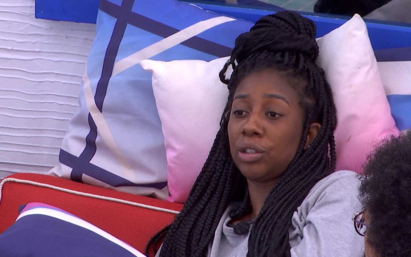 Camilla de Lucas fala para Gilberto e Juliette: