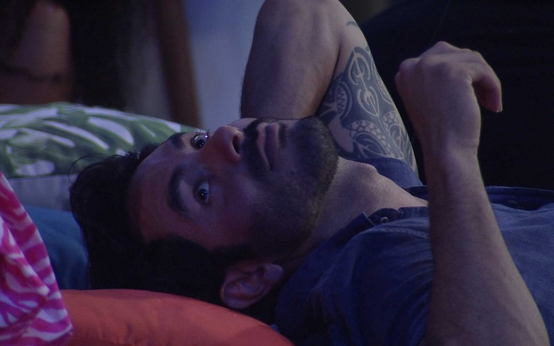 Camilla de Lucas fala sobre timidez de Rodolffo, e cantor diz: ‘Não gosto de chamar atenção’