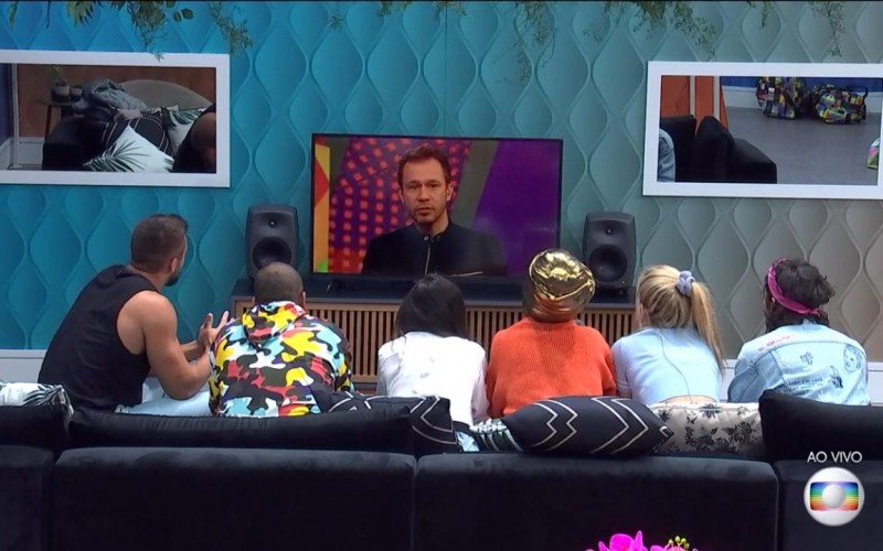 Casa dos Imunes: Reveja primeira paquera, plantão de fofoca do Projota e mais!