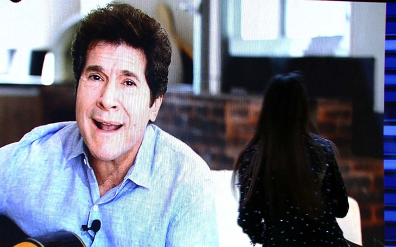 Daniel contagia o coração dos brothers em show virtual na Festa