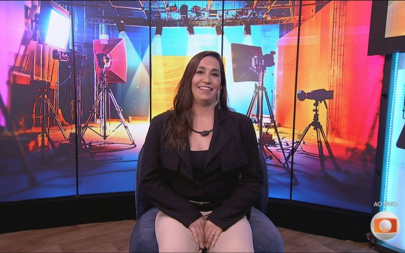 Daniele Hypolito usa Poder do Dois, da Loja Surpresa, durante formação do 8º Paredão do BBB 25